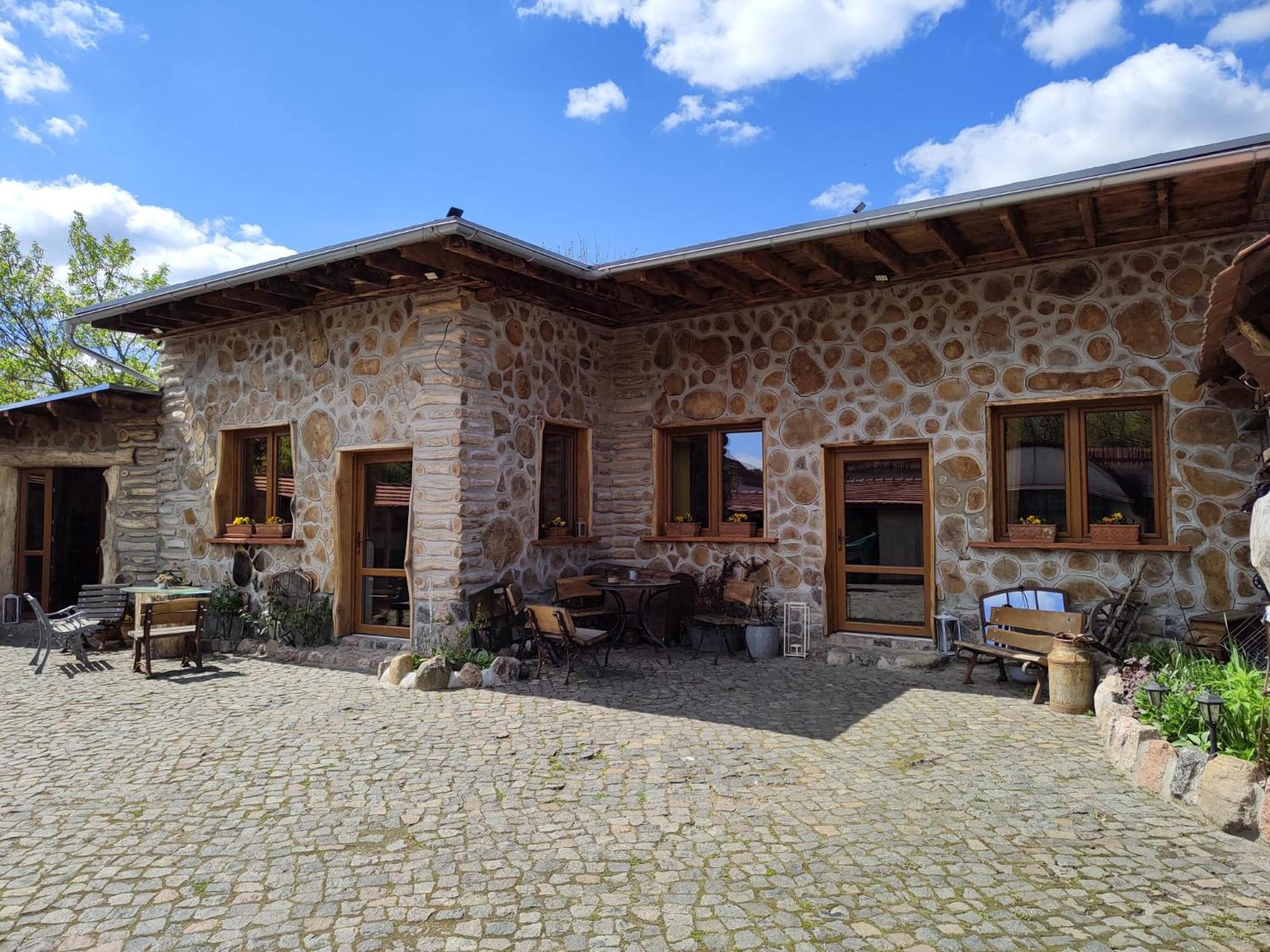 Pokoje Goscinne Skalnik - Agroturystyka Kostrzyn nad Odra Exterior photo